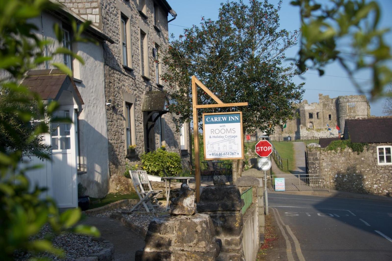 Carew Inn Экстерьер фото